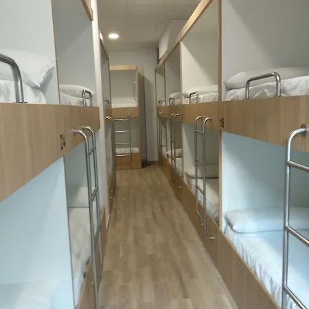Hostel & Murgadan