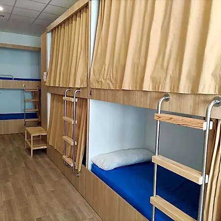 Hostel & Murgadan *